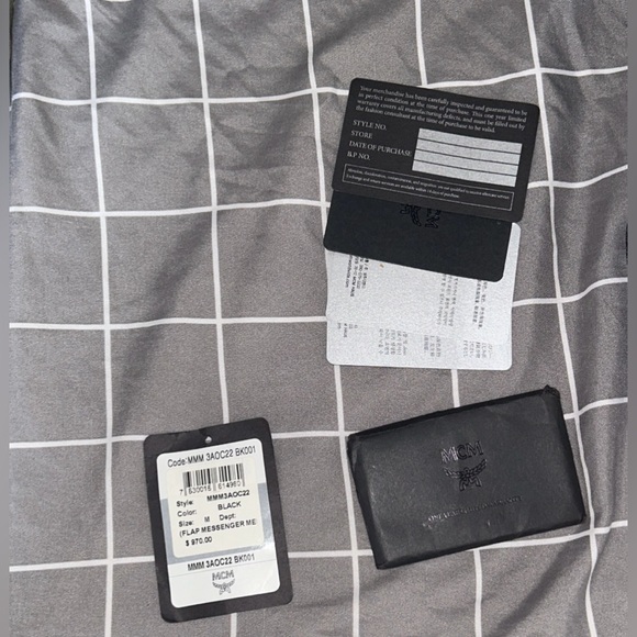 Authentic MCM Craig and Karl Snow Dome Messenger Bag - Picture 10 of 10